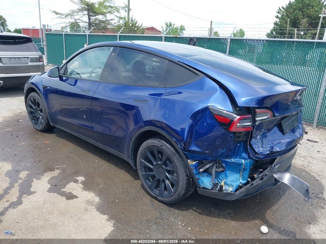 Auction sale of the 2023 Tesla Model Y Awd/long Range Dual Motor All-wheel Drive, vin: 7SAYGDEE6PA062038, lot number: 45203284