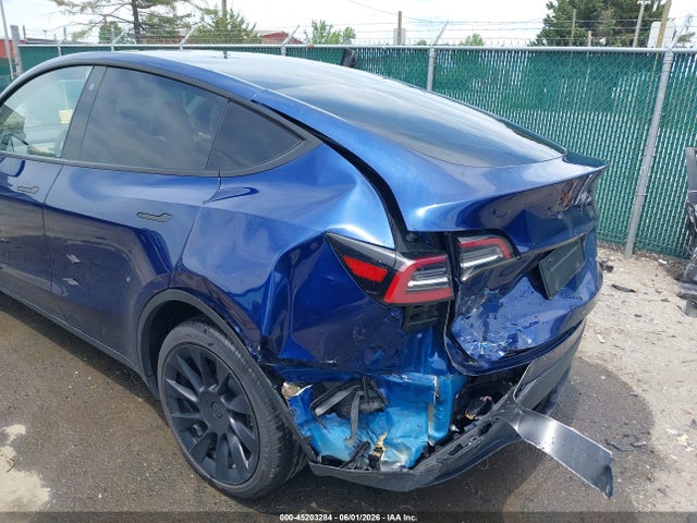 Auction sale of the 2023 Tesla Model Y Awd/long Range Dual Motor All-wheel Drive, vin: 7SAYGDEE6PA062038, lot number: 45203284