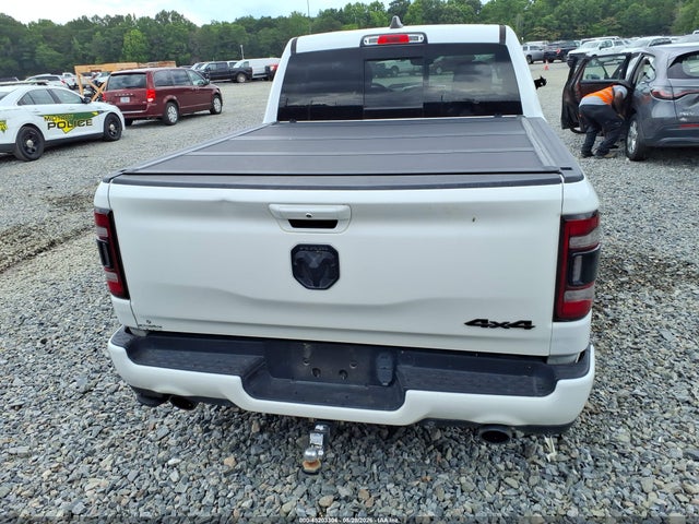 Продаж на аукціоні авто 2021 Ram 1500 Laramie  4x4 5'7 Box, vin: 1C6SRFJT8MN624400, номер лоту: 45203304