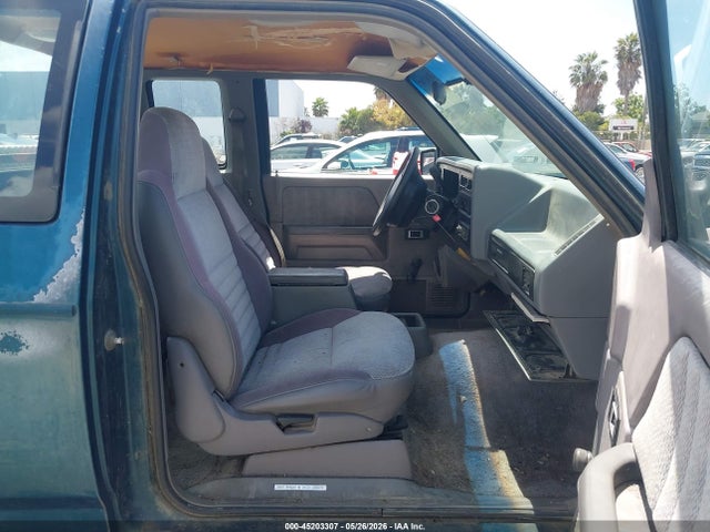 1994 Dodge Dakota მანქანა იყიდება აუქციონზე, vin: 1B7GL23X6RW117425, აუქციონის ნომერი: 45203307