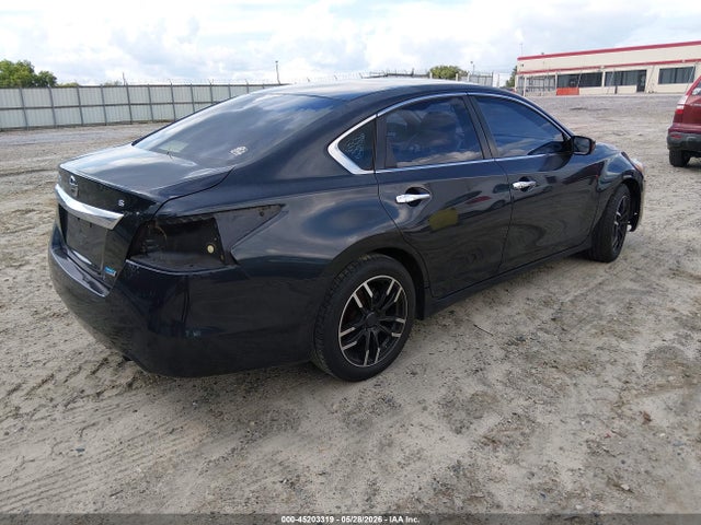 Продажа на аукционе авто 2014 Nissan Altima 2.5 S, vin: 1N4AL3AP3EC184354, номер лота: 45203319