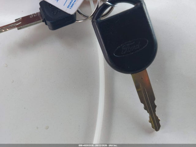 45203329 :رقم المزاد ، 1FMZU67K05UA00307 vin ، 2005 Ford Explorer Sport Trac Adrenalin/xls/xlt مزاد بيع