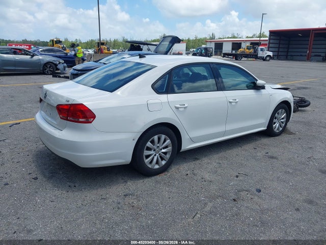 Aukcja sprzedaży 2015 Volkswagen Passat 1.8t Wolfsburg Edition, vin: 1VWAT7A3XFC040118, numer aukcji: 45203400