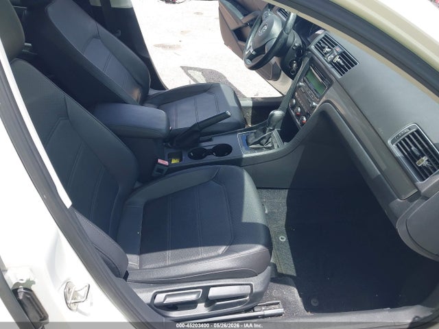 Aukcja sprzedaży 2015 Volkswagen Passat 1.8t Wolfsburg Edition, vin: 1VWAT7A3XFC040118, numer aukcji: 45203400