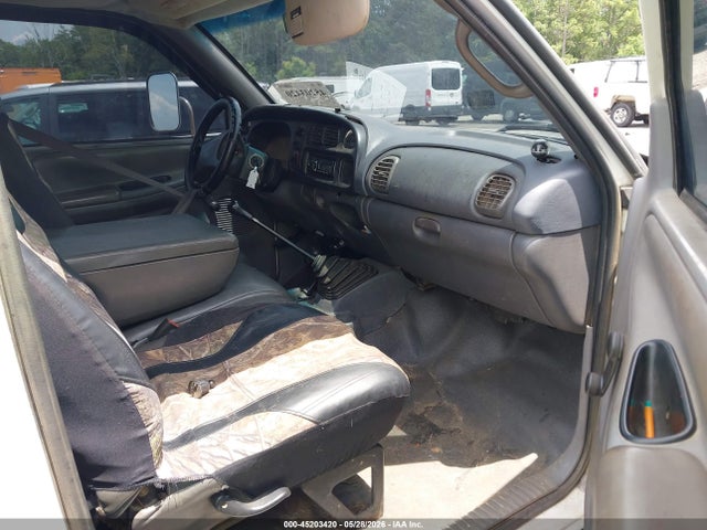 Aukcja sprzedaży 1999 Dodge Ram 3500 St, vin: 3B6MF36W8XM526109, numer aukcji: 45203420