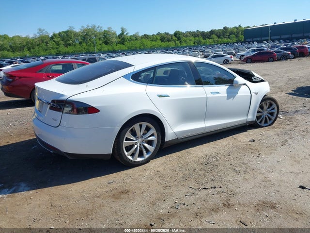 Aukcja sprzedaży 2015 Tesla Model S, vin: 5YJSA1E26FF118828, numer aukcji: 45203444
