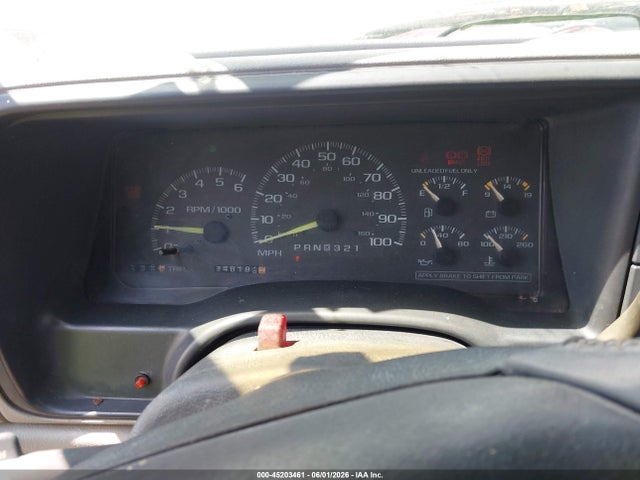 Продажа на аукционе авто 1997 Gmc Sierra 1500 Sl Wideside, vin: 2GTEK19R2V1513253, номер лота: 45203461