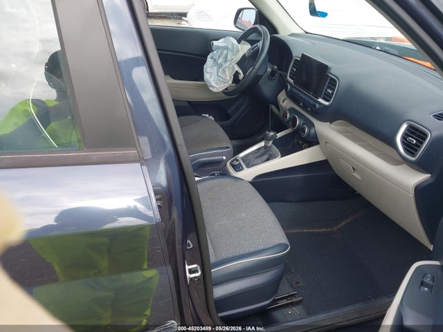 Продажа на аукционе авто 2022 Hyundai Venue Limited, vin: KMHRC8A39NU146513, номер лота: 45203489