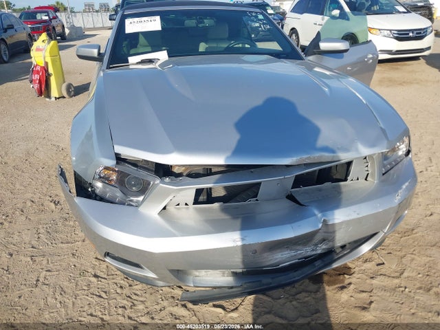 45203519 :رقم المزاد ، 1ZVBP8EMXB5149243 vin ، 2011 Ford Mustang V6 Premium مزاد بيع