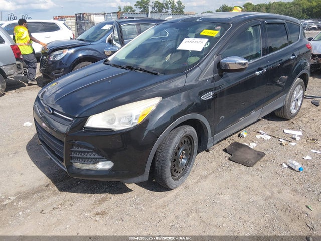 1FMCU0GXXEUC34937 Ford ESCAPE SE