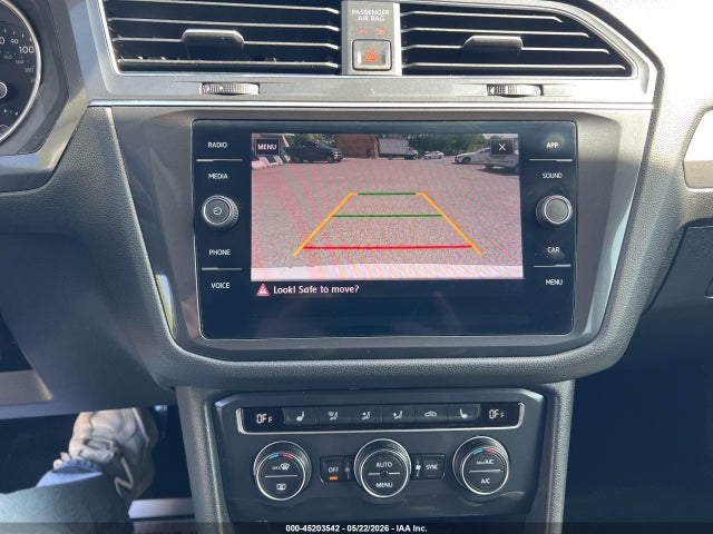 Auction sale of the 2020 Volkswagen Tiguan 2.0t Se/2.0t Se R-line Black/2.0t Sel, vin: 3VV2B7AX5LM114005, lot number: 45203542