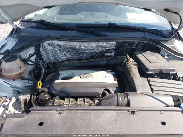 2015 Volkswagen Tiguan S მანქანა იყიდება აუქციონზე, vin: WVGAV7AX6FW615101, აუქციონის ნომერი: 45203593