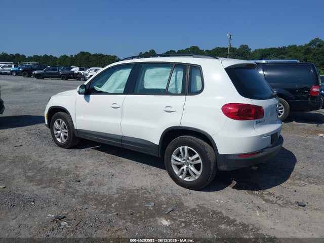 2015 Volkswagen Tiguan S მანქანა იყიდება აუქციონზე, vin: WVGAV7AX6FW615101, აუქციონის ნომერი: 45203593