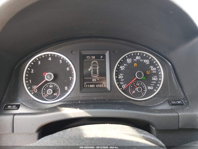 2015 Volkswagen Tiguan S მანქანა იყიდება აუქციონზე, vin: WVGAV7AX6FW615101, აუქციონის ნომერი: 45203593