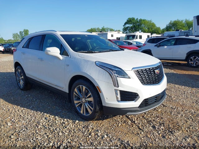 45203630 :رقم المزاد ، 1GYKNFRS6NZ171222 vin ، 2022 Cadillac Xt5 Awd Premium Luxury مزاد بيع