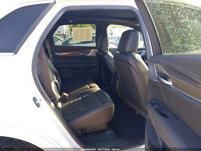45203630 :رقم المزاد ، 1GYKNFRS6NZ171222 vin ، 2022 Cadillac Xt5 Awd Premium Luxury مزاد بيع