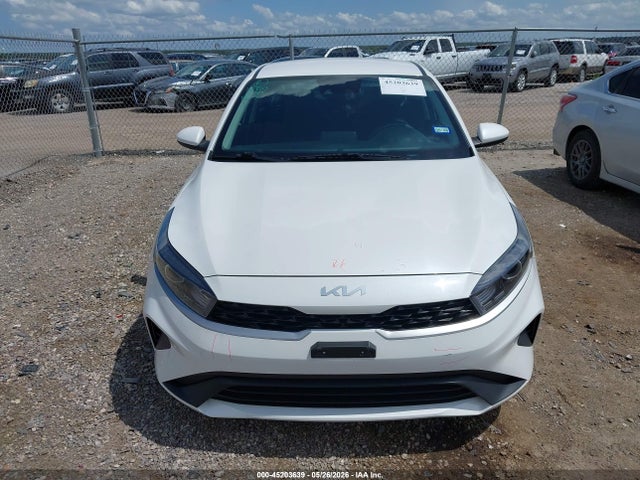 2023 Kia Forte Lxs მანქანა იყიდება აუქციონზე, vin: 3KPF24AD0PE622306, აუქციონის ნომერი: 45203639