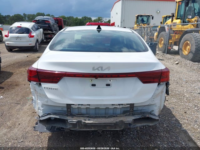 2023 Kia Forte Lxs მანქანა იყიდება აუქციონზე, vin: 3KPF24AD0PE622306, აუქციონის ნომერი: 45203639