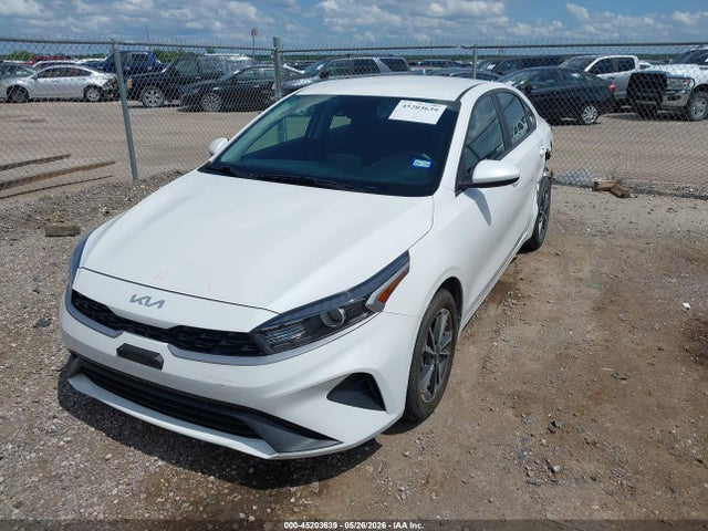 2023 Kia Forte Lxs მანქანა იყიდება აუქციონზე, vin: 3KPF24AD0PE622306, აუქციონის ნომერი: 45203639