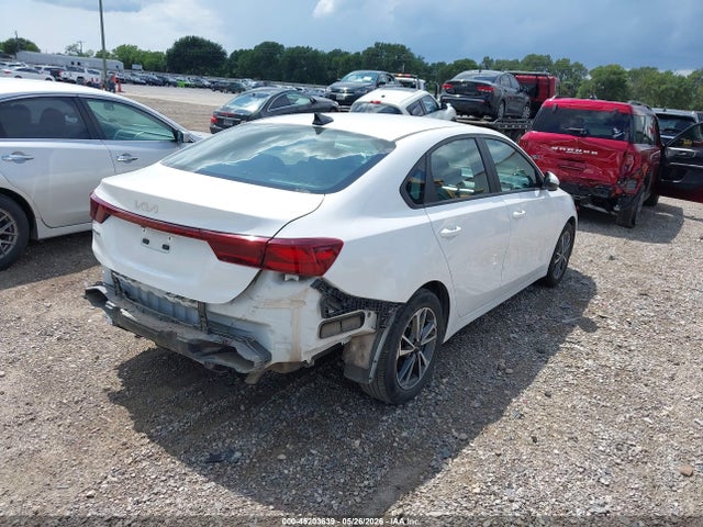 2023 Kia Forte Lxs მანქანა იყიდება აუქციონზე, vin: 3KPF24AD0PE622306, აუქციონის ნომერი: 45203639