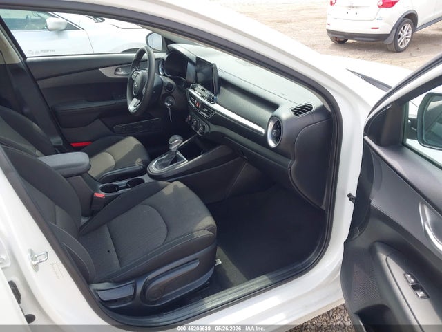 2023 Kia Forte Lxs მანქანა იყიდება აუქციონზე, vin: 3KPF24AD0PE622306, აუქციონის ნომერი: 45203639