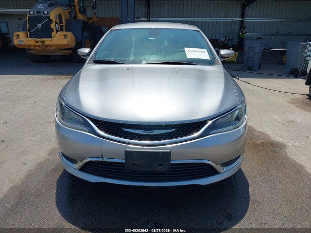 45203642 :رقم المزاد ، 1C3CCCAG4FN758800 vin ، 2015 Chrysler 200 Limited مزاد بيع