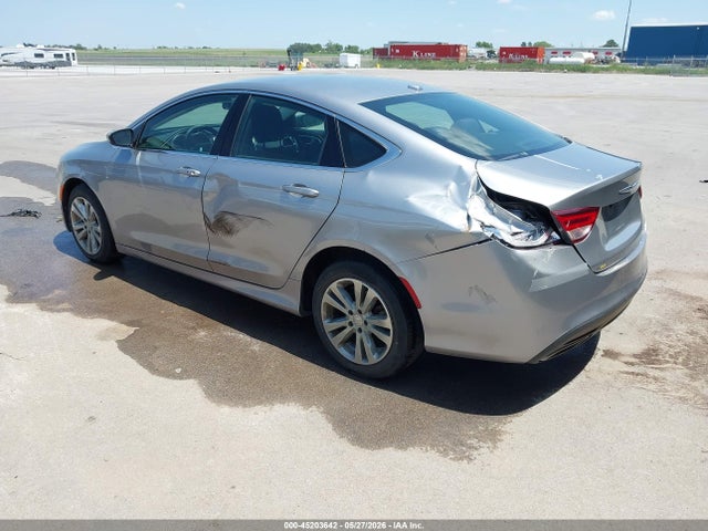 45203642 :رقم المزاد ، 1C3CCCAG4FN758800 vin ، 2015 Chrysler 200 Limited مزاد بيع
