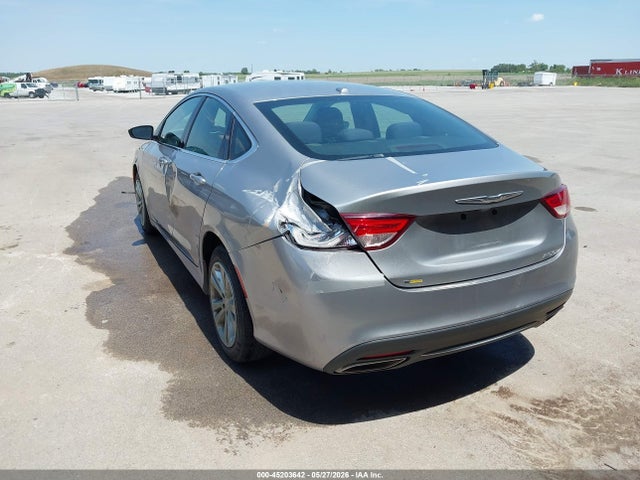 45203642 :رقم المزاد ، 1C3CCCAG4FN758800 vin ، 2015 Chrysler 200 Limited مزاد بيع