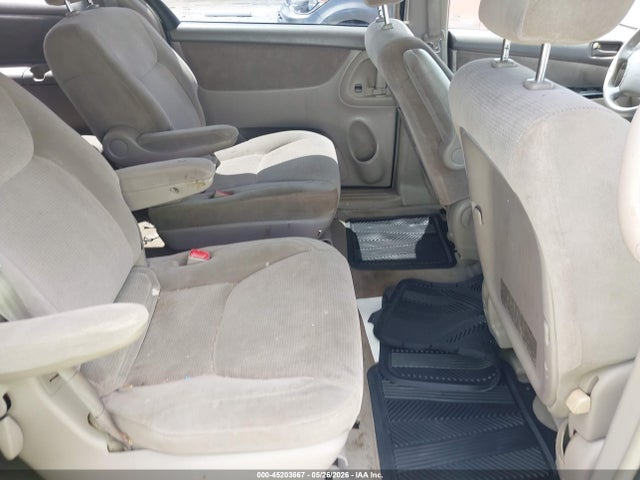 Aukcja sprzedaży 2004 Toyota Sienna Le, vin: 5TDZA23C04S115559, numer aukcji: 45203667