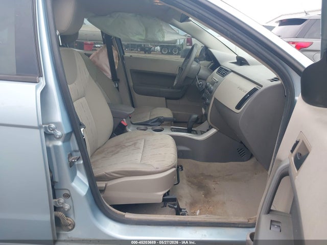 45203689 :رقم المزاد ، 1FAHP35N58W269128 vin ، 2008 Ford Focus Se مزاد بيع