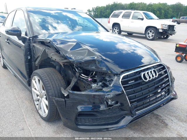 45203700 :رقم المزاد ، WAUKFGFF9F1007055 vin ، 2015 Audi A3 2.0t Premium مزاد بيع