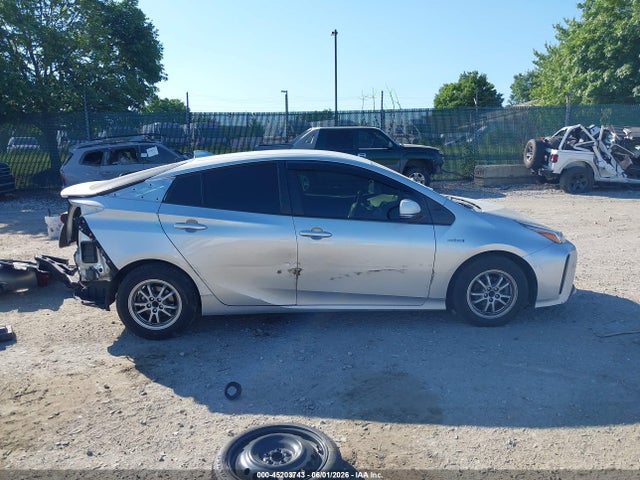 Toyota Prius Le 2021 JTDKAMFUXM3135479 Image 14