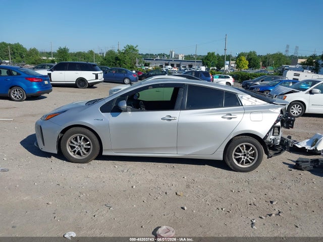 Toyota Prius Le 2021 JTDKAMFUXM3135479 Image 15