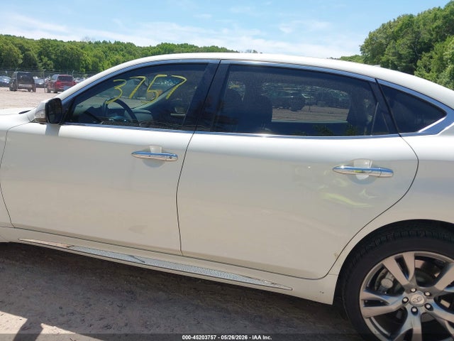 45203757 :رقم المزاد ، JN1BY1PR0GM720867 vin ، 2016 Infiniti Q70l 3.7x مزاد بيع