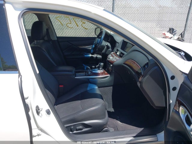 45203757 :رقم المزاد ، JN1BY1PR0GM720867 vin ، 2016 Infiniti Q70l 3.7x مزاد بيع