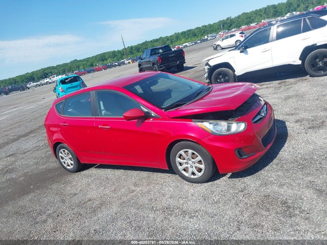 2013 Hyundai Accent Gs მანქანა იყიდება აუქციონზე, vin: KMHCT5AE9DU081764, აუქციონის ნომერი: 45203791