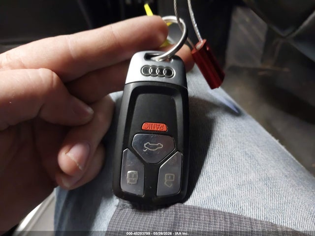 45203799 :رقم المزاد ، WAUANCF51JA038890 vin ، 2018 Audi A5 2.0t Premium مزاد بيع