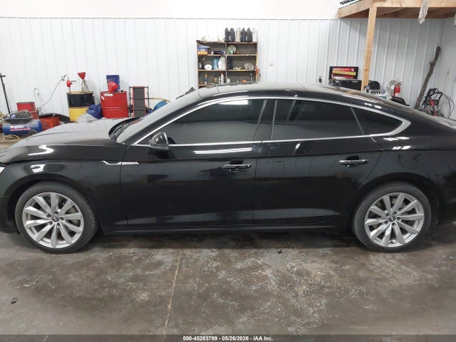 45203799 :رقم المزاد ، WAUANCF51JA038890 vin ، 2018 Audi A5 2.0t Premium مزاد بيع