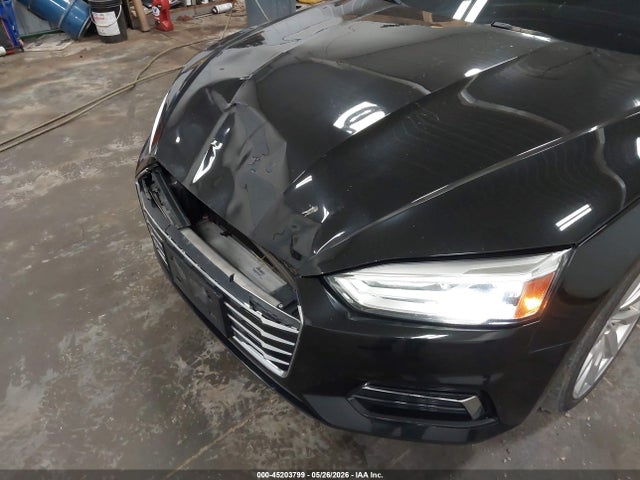 45203799 :رقم المزاد ، WAUANCF51JA038890 vin ، 2018 Audi A5 2.0t Premium مزاد بيع