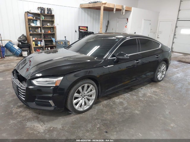 45203799 :رقم المزاد ، WAUANCF51JA038890 vin ، 2018 Audi A5 2.0t Premium مزاد بيع