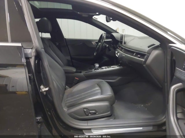 45203799 :رقم المزاد ، WAUANCF51JA038890 vin ، 2018 Audi A5 2.0t Premium مزاد بيع