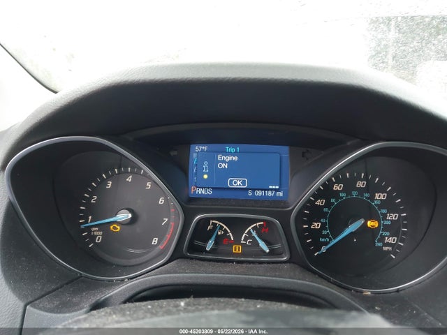 2014 Ford Focus Se მანქანა იყიდება აუქციონზე, vin: 1FADP3K26EL324921, აუქციონის ნომერი: 45203809