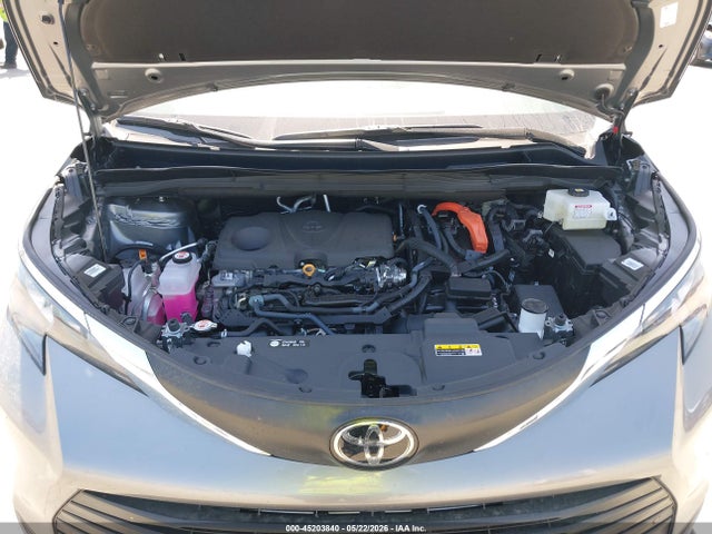2026 Toyota Sienna Xle მანქანა იყიდება აუქციონზე, vin: 5TDYSKFC4TS235724, აუქციონის ნომერი: 45203840