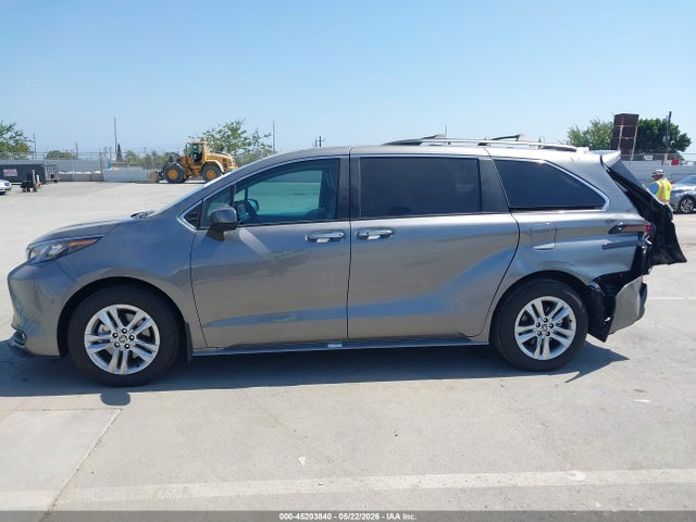 2026 Toyota Sienna Xle მანქანა იყიდება აუქციონზე, vin: 5TDYSKFC4TS235724, აუქციონის ნომერი: 45203840