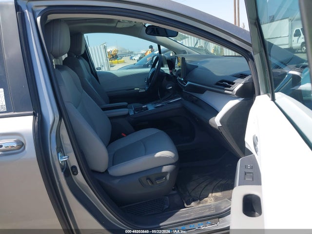 2026 Toyota Sienna Xle მანქანა იყიდება აუქციონზე, vin: 5TDYSKFC4TS235724, აუქციონის ნომერი: 45203840