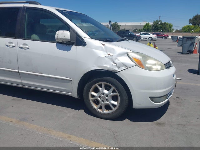 45203845 :رقم المزاد ، 5TDZA22C84S218584 vin ، 2004 Toyota Sienna Xle مزاد بيع
