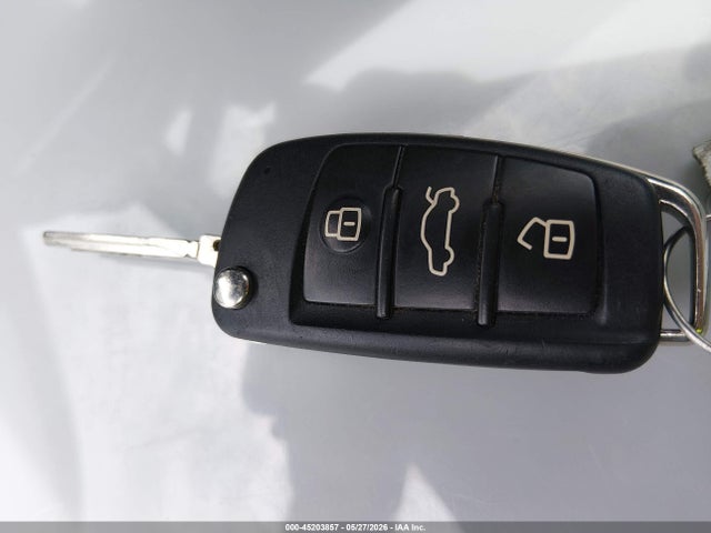 Продаж на аукціоні авто 2015 Audi A3 2.0t Premium, vin: WAUBFGFF0F1004898, номер лоту: 45203857