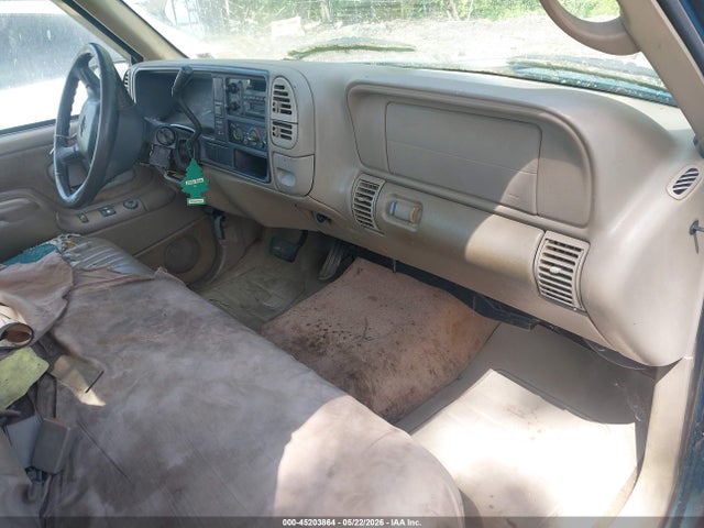 Aukcja sprzedaży 1998 Chevrolet C1500 Fleetside, vin: 1GCEC14W1WZ136742, numer aukcji: 45203864