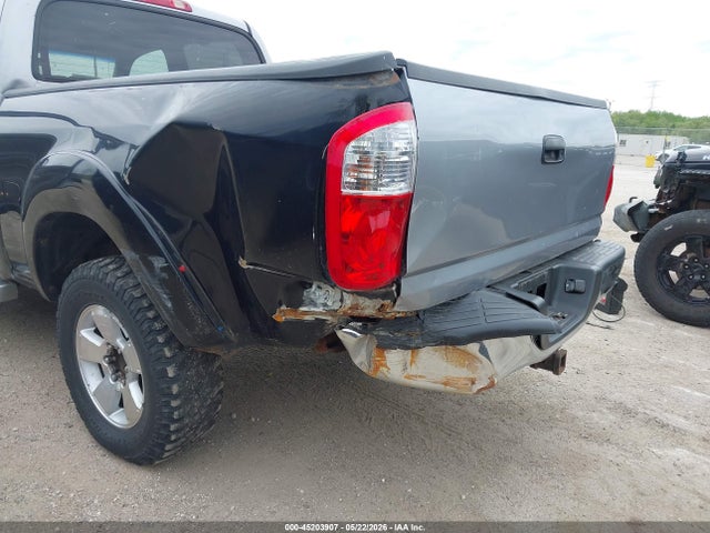 2004 Toyota Tundra Sr5 V8 მანქანა იყიდება აუქციონზე, vin: 5TBDT44104S446034, აუქციონის ნომერი: 45203907