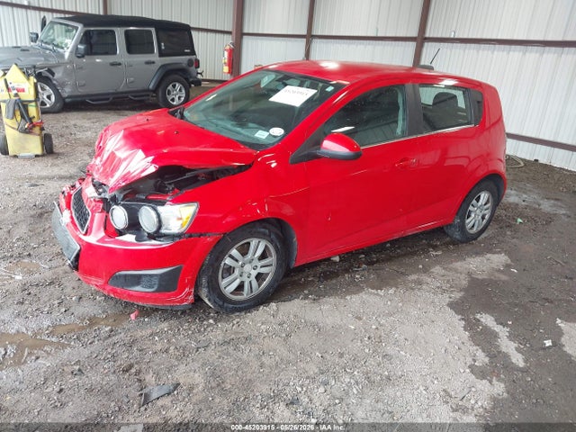 Chevrolet Sonic Lt Auto 2016 1G1JC6SH7G4135277 Image 2